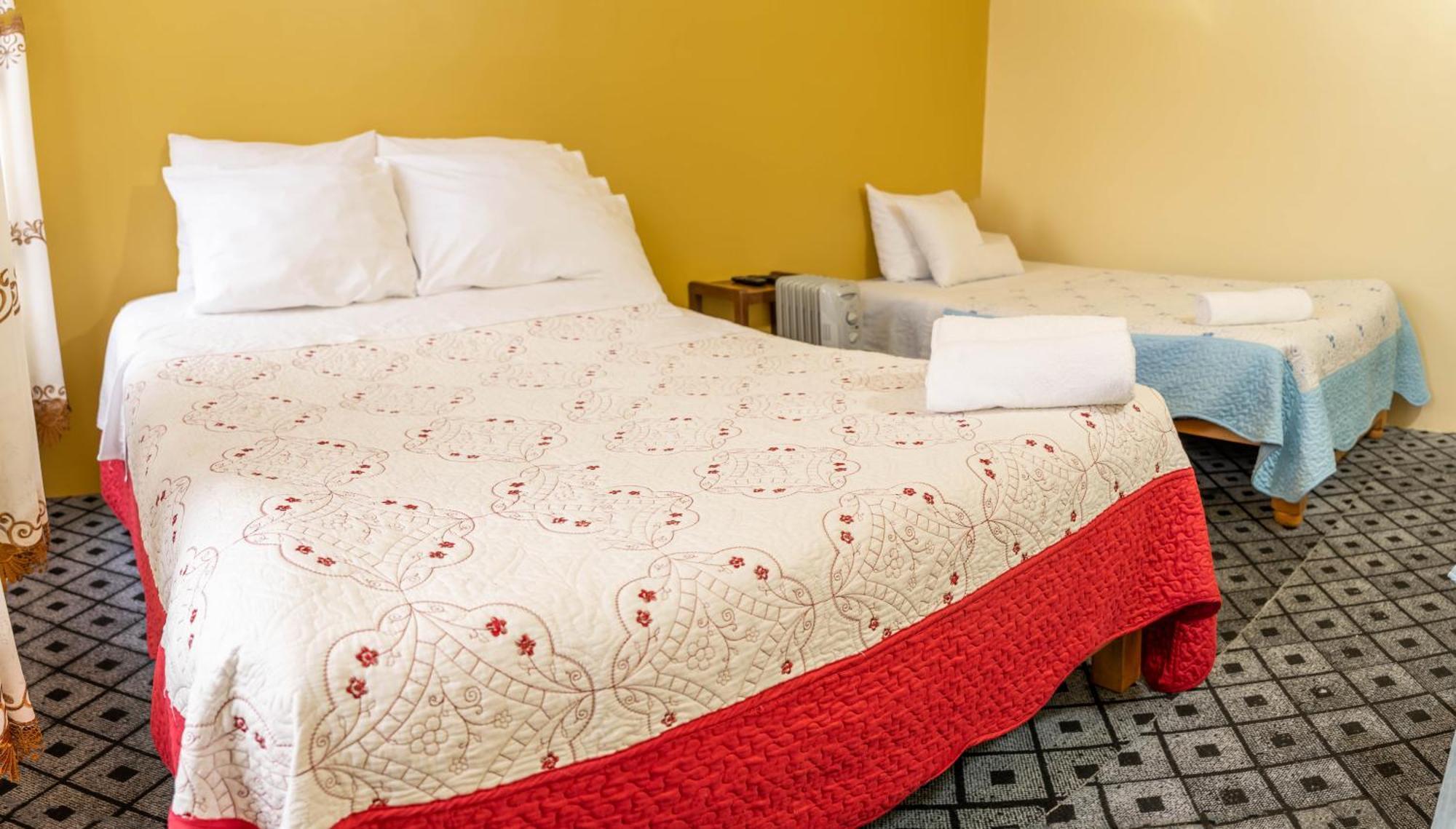 Hotel Summita Yunguyo Екстер'єр фото