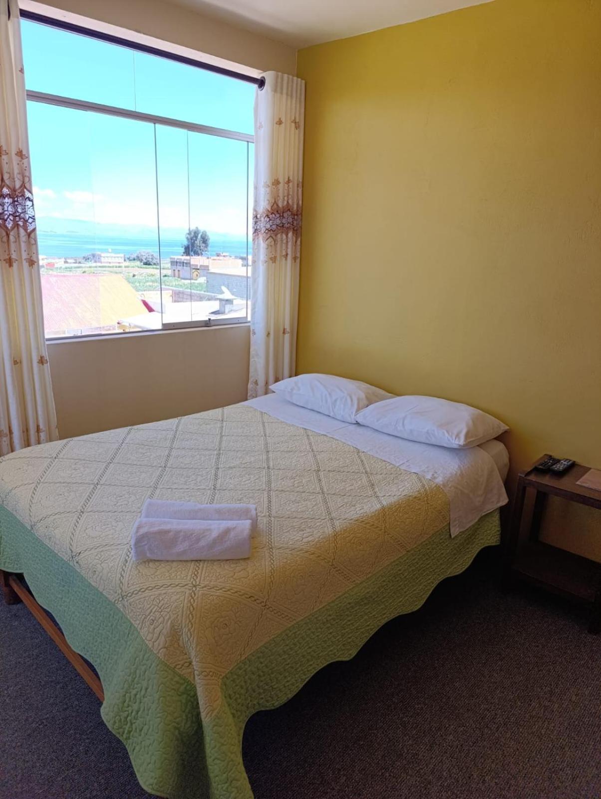 Hotel Summita Yunguyo Екстер'єр фото